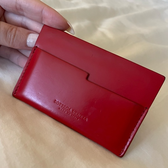 Bottega Veneta Red Leather Card Holder - Picture 9 of 14
